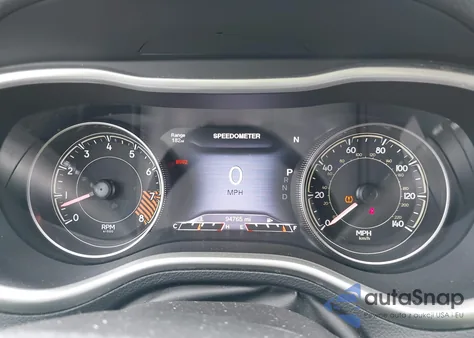 2014 Jeep Cherokee Trailhawk z USA, uszkodzony, nr VIN 1C4PJMBS5EW161434